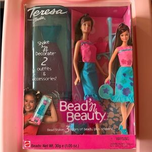 💗 Bead ’n Beauty Teresa Barbie (Mattel #53283, 2001) – Shake ’N Decorate Set